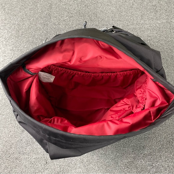 Arc'tery MISTRAL 16 Laptop Travel Camera Hiking Shoulder Pack Bag Discontinued - Picture 15 of 15